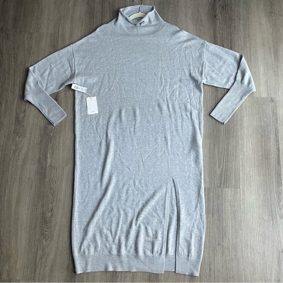 Aritzia Cyprie Gray Long Sleeve Dress NWT - Picture 3 of 10